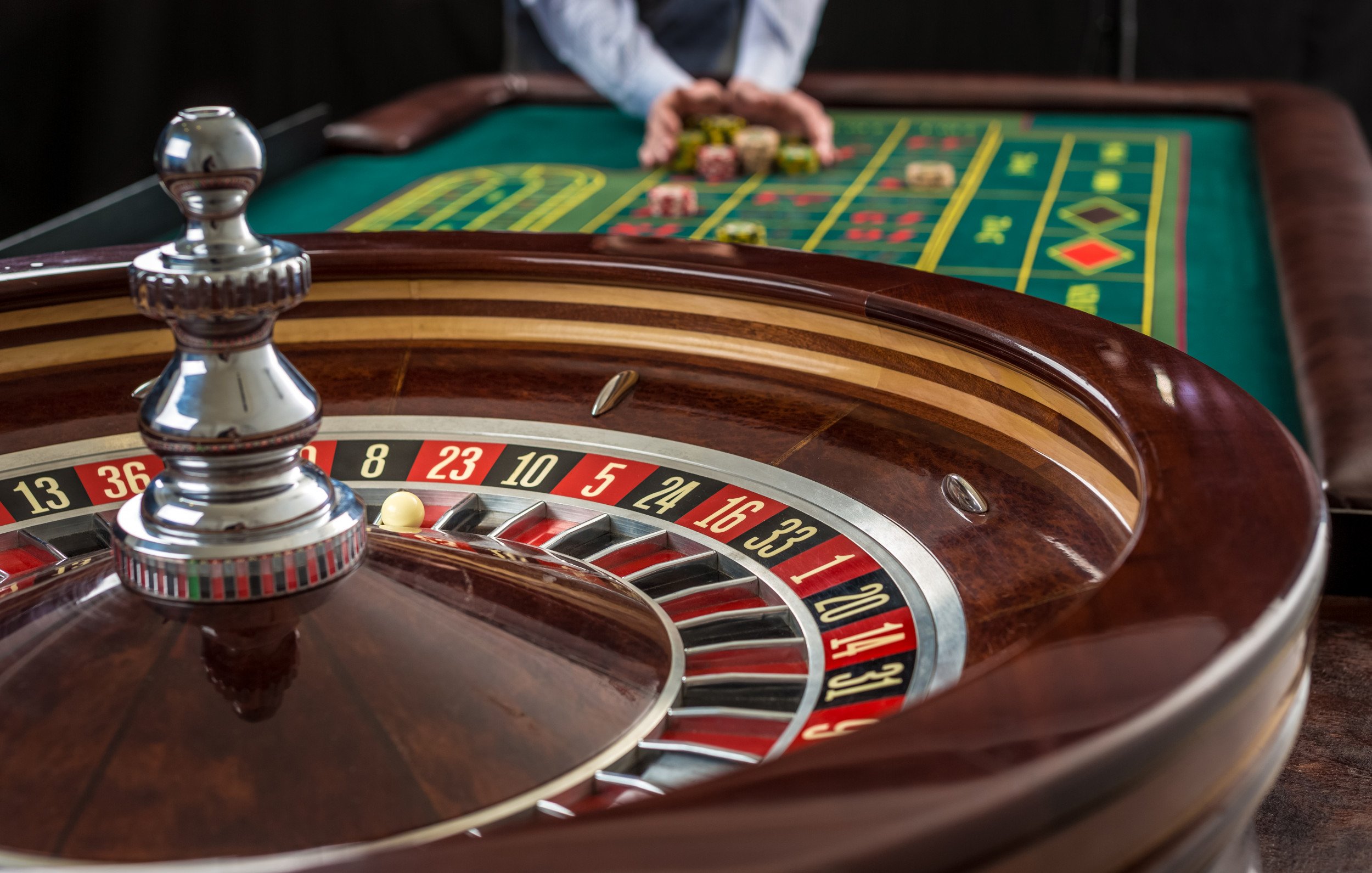 ROM99 Kasino Live – meja baccarat live dengan dealer profesional dan streaming HD tanpa lag